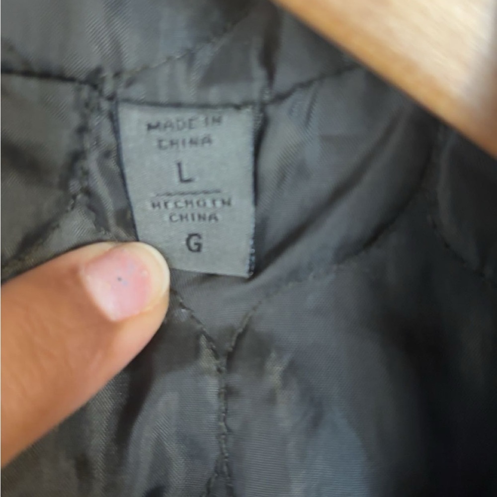 Levi’s Olive Green Women's Utility Jacket - Picture 4 of 13